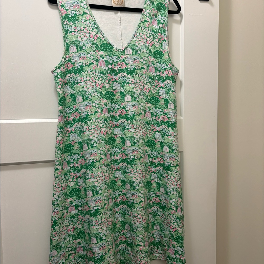 Women’s large Beaufort bonnet dress